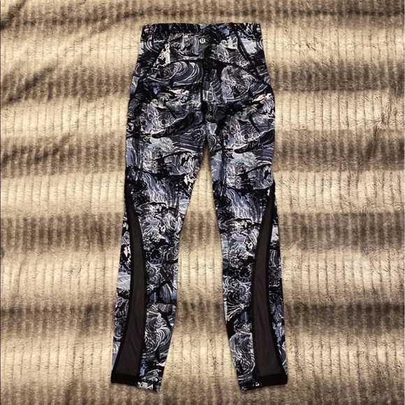 Lululemon Train Times Pant 25” - Picture 7 of 10